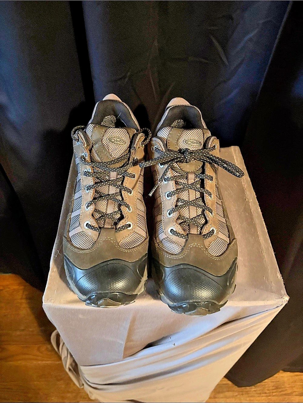 Oboz Sawtooth Low B-DRY Brown Hiking Shoes US 10.5 W